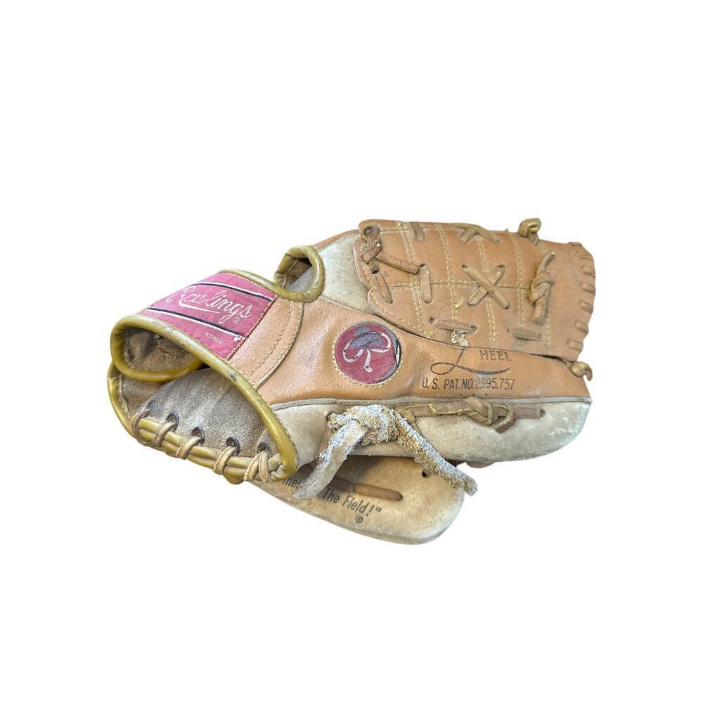 Vintage Rawlings PG40 Baseball Glove Korea Made “The Finest in the Field” R Logo